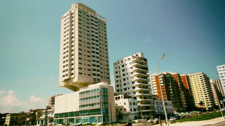 Edificio Atlantic (La Havane, Cuba)
