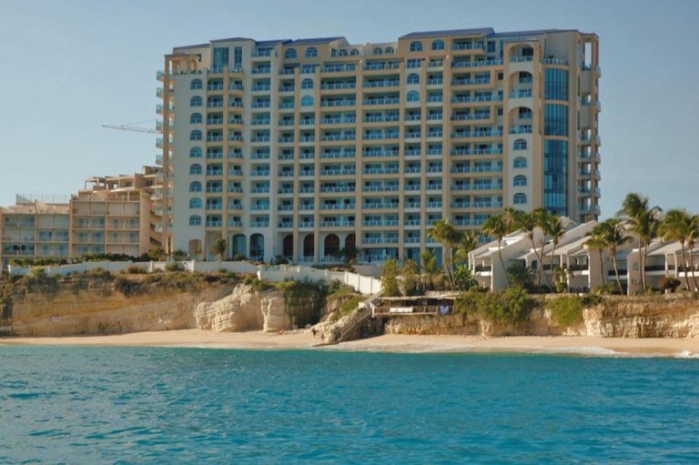 The Cliff at Cupecoy Beach (St. Maarten)